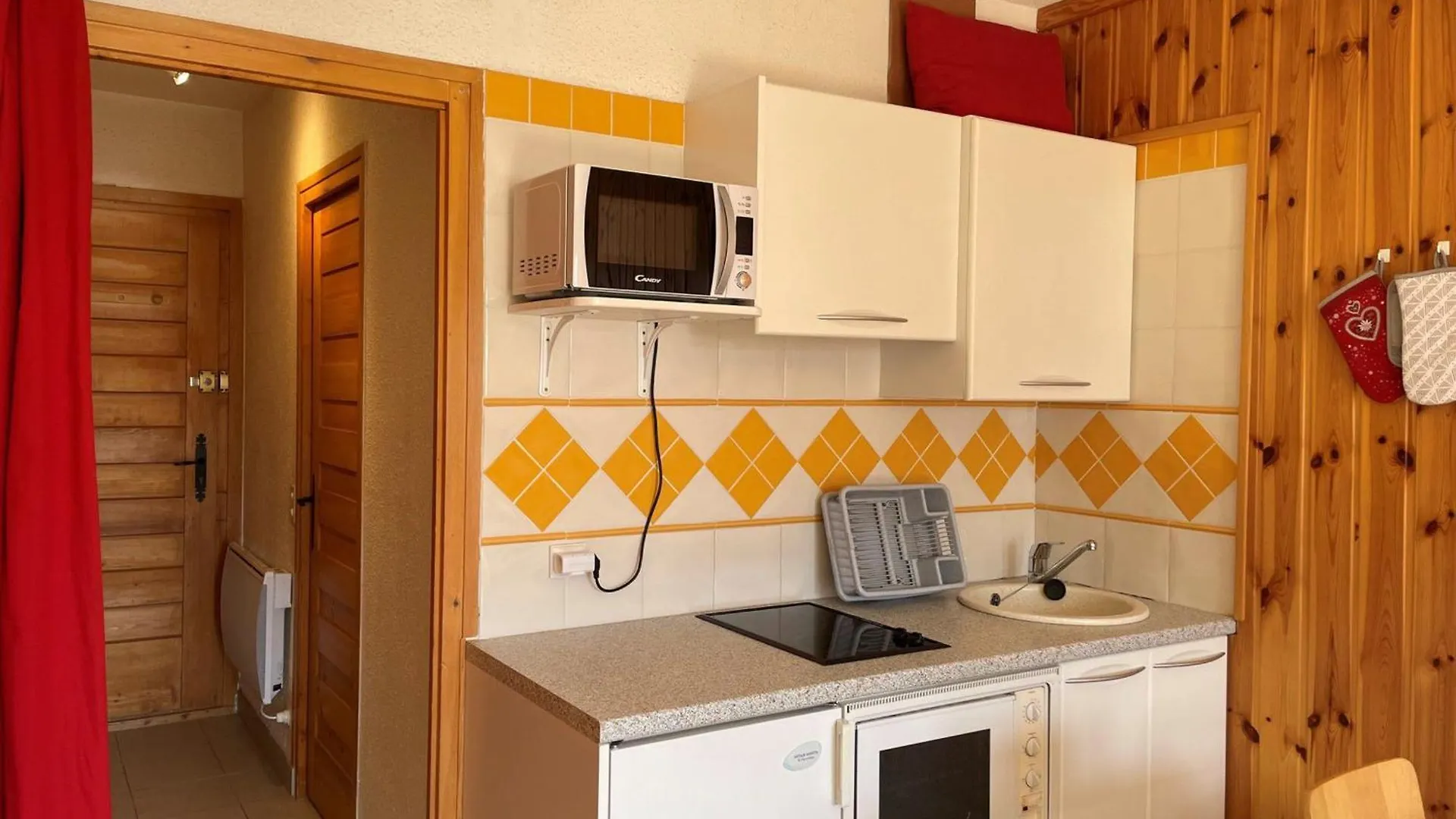 Studio Cabine 4/5 Pers, Animaux Admis, Piscine, Parking - Fr-1-263-259 Valloire